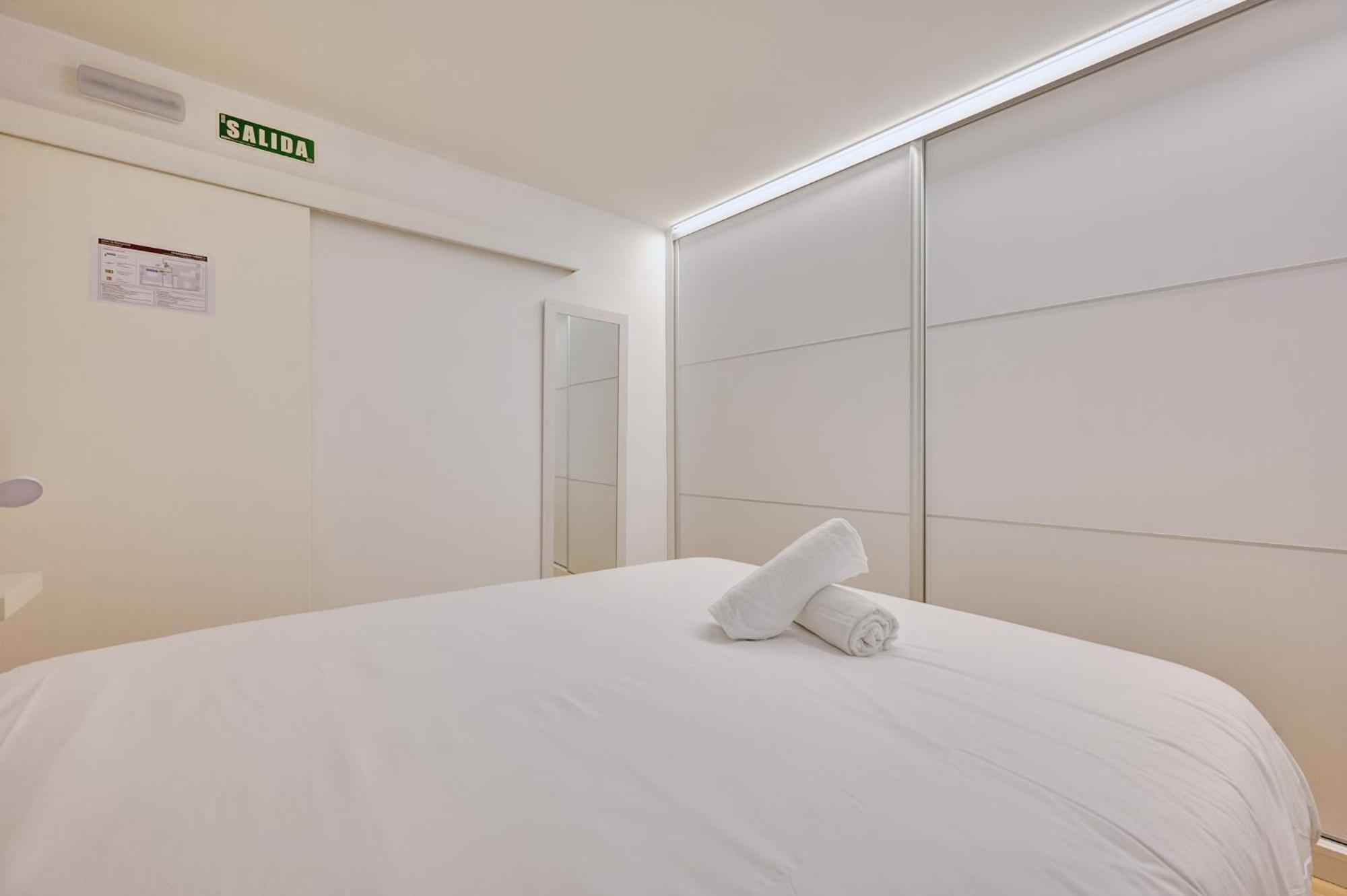 Apartamento La Chapitela 7 By Clabao Pamplona Exterior foto