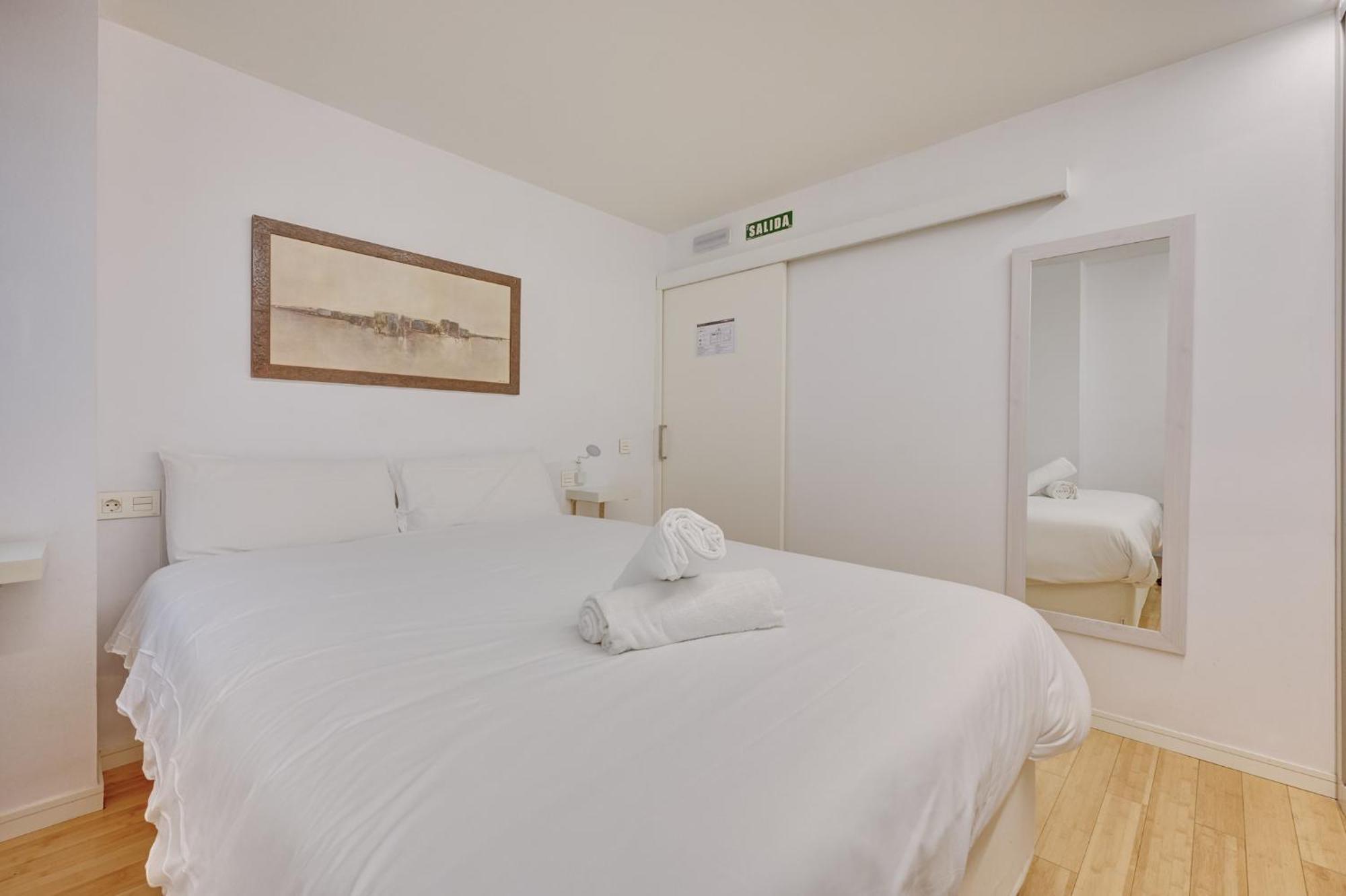 Apartamento La Chapitela 7 By Clabao Pamplona Exterior foto